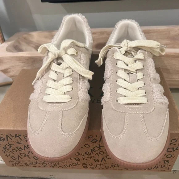 Back 70 Women's Cream Sneakers - Picture 3 of 8